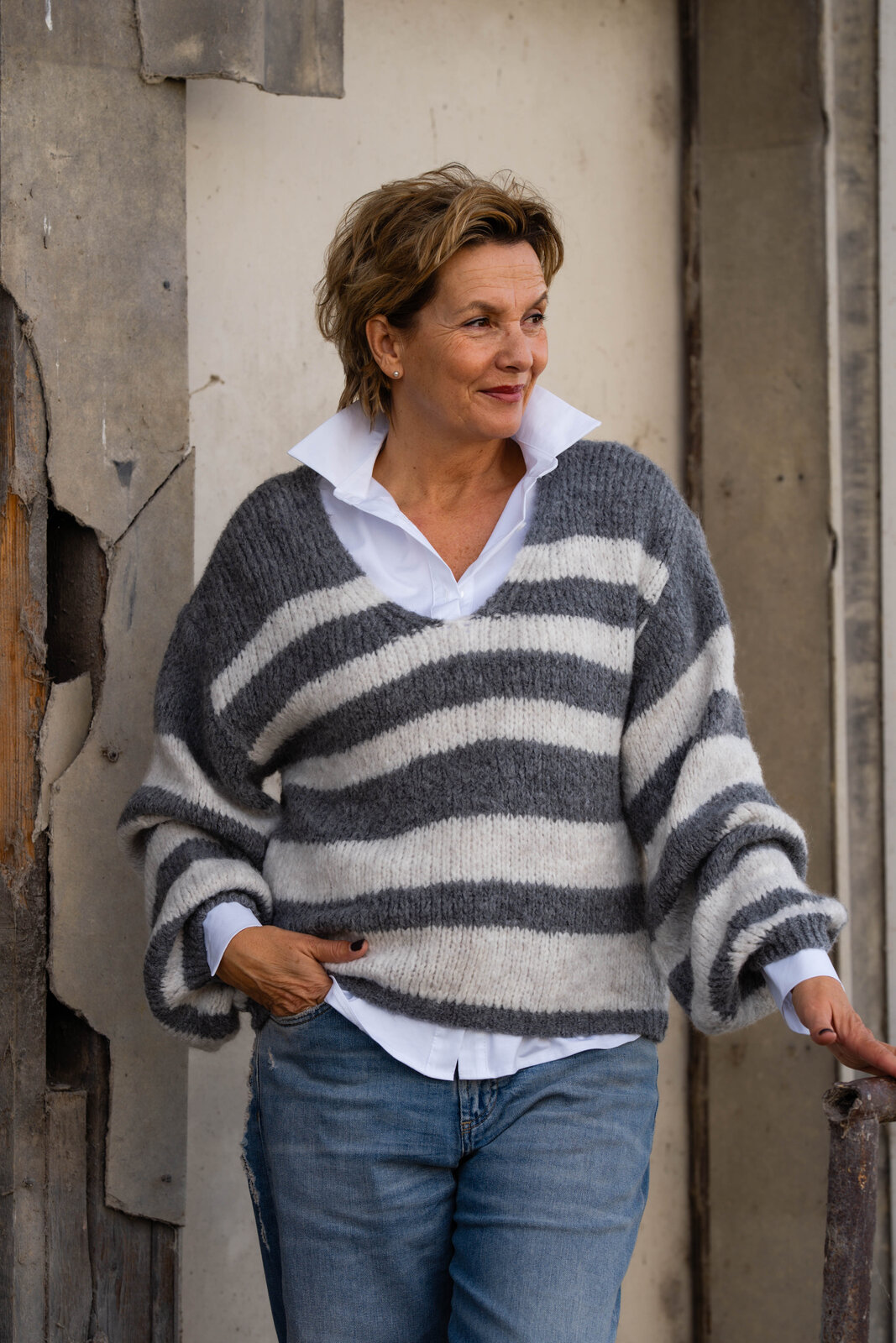 Pullover “IMANIA” grey melange (HL30)/ Hemdbluse “OLIVIA” white (CC03)