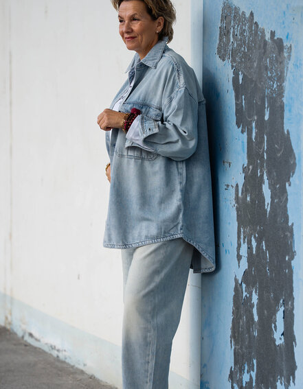 ELIAS RUMELIS - Oversize Jeanshemd "ERMELINA" (ER36)