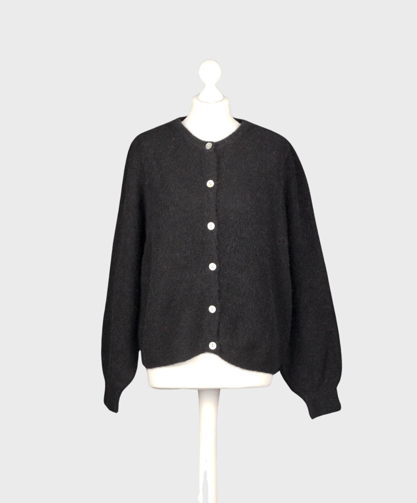 Alpaka Strickcardigan “JANE” schwarz (GW15)