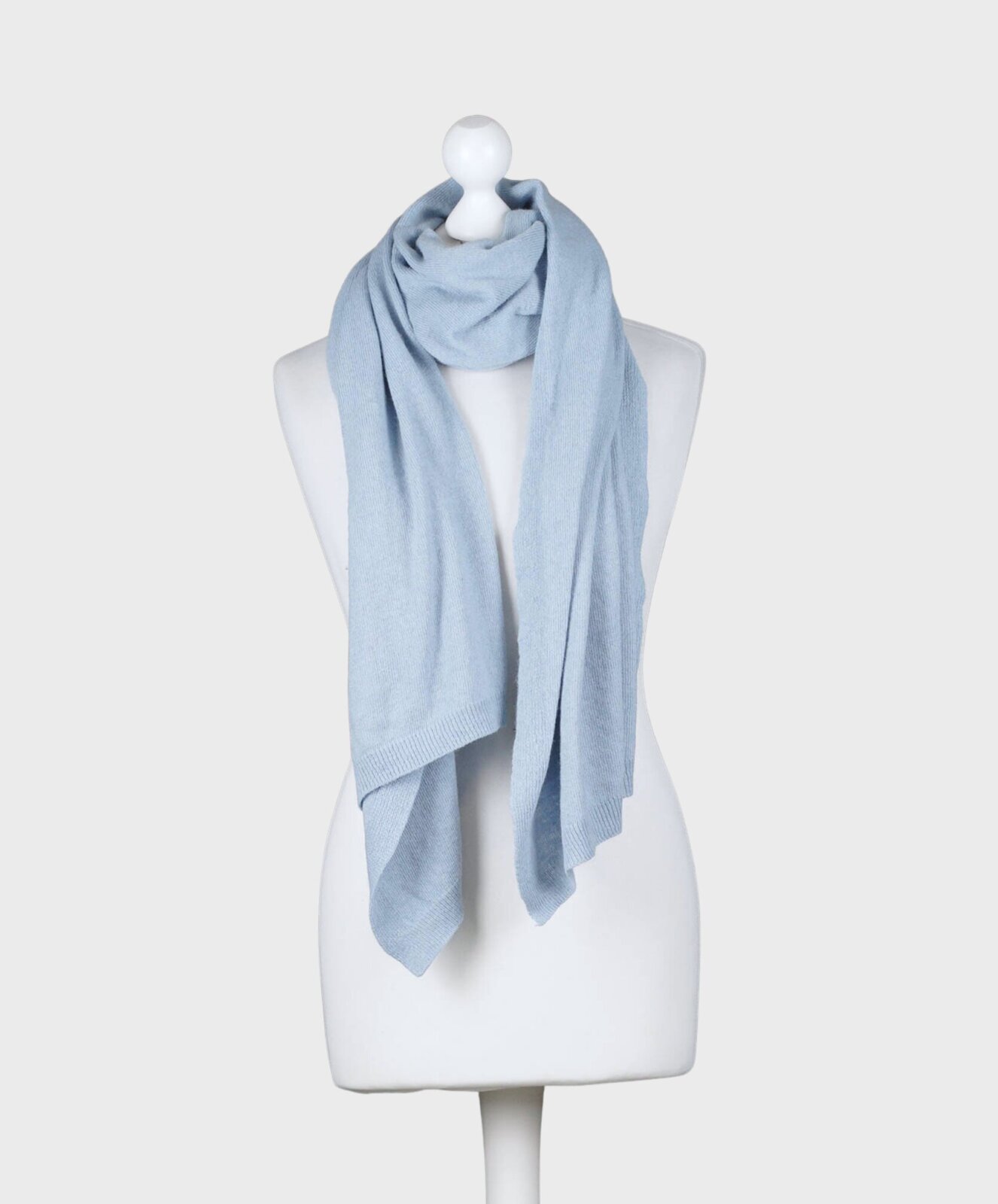 Feinstrickschal “MONA” hellblau (AS02)