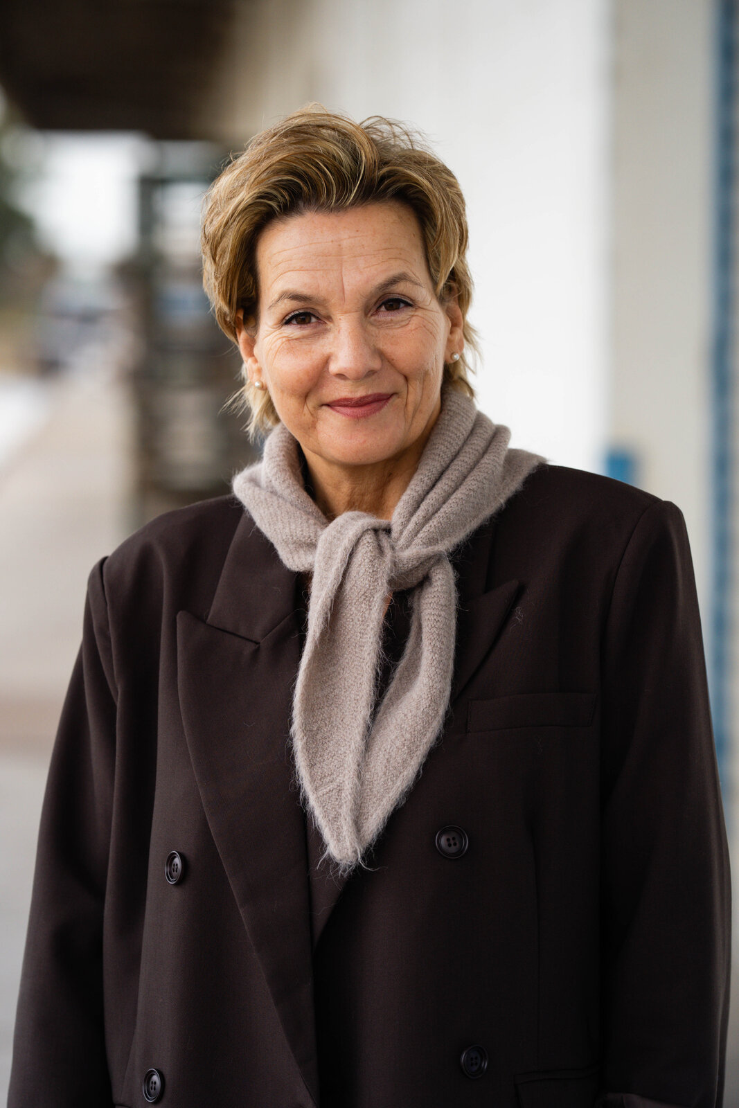 Dreiecksschal “SUSI” light taupe (AS34)