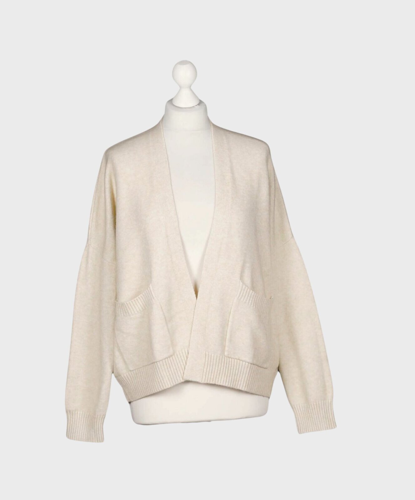 Strickjacke “JEANNETTE” beige (GW222)