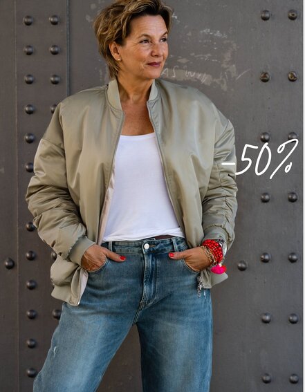 FRAUENSACHE - Wende Bomberjacke "CASARA" (GW31)