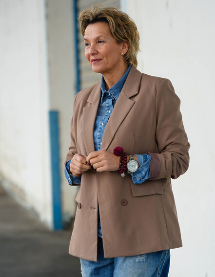 FRAUENSACHE - Klassischer Blazer (B08)