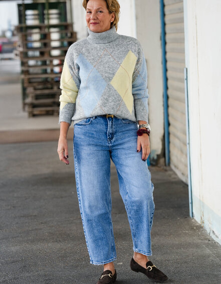 FRAUENSACHE - Super bequeme Mom Jeans (H06)