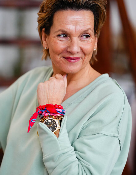 FRAUENSACHE - Edles Halstuch (AS39)