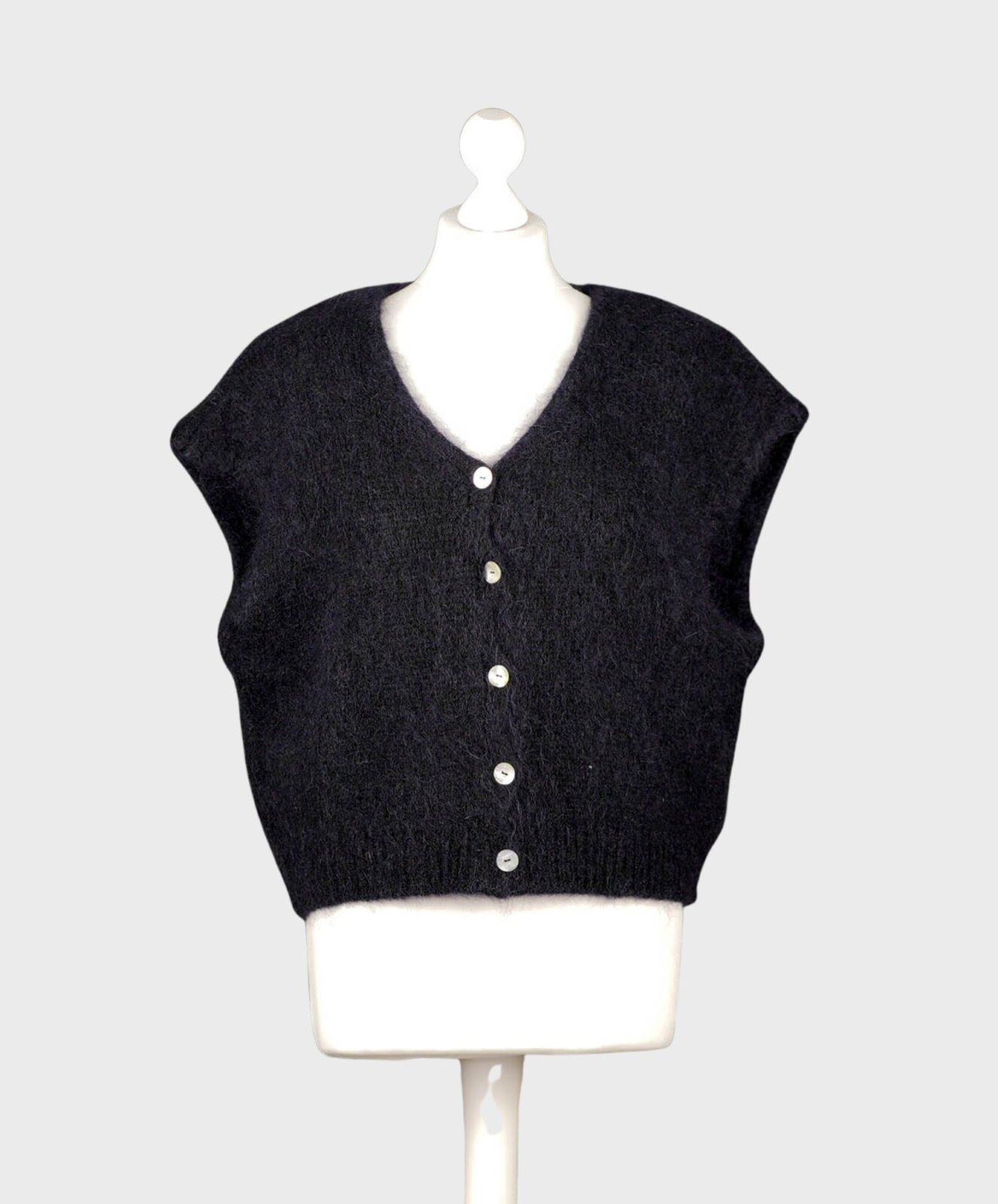 Strickweste “SOFIA” black (JB01)