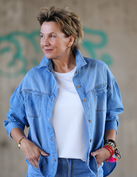 FRAUENSACHE - Lässiges Jeanshemd - light blue (GW84)