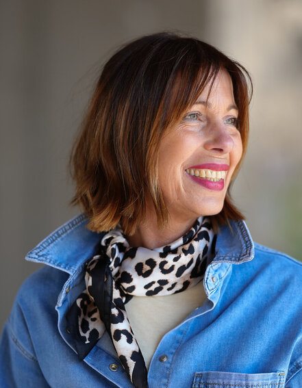 FRAUENSACHE - Feines Halstuch (AS01)