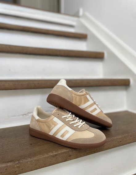 BACK 70 - Retro Sneaker "GHOST" - satin beige (BB21)