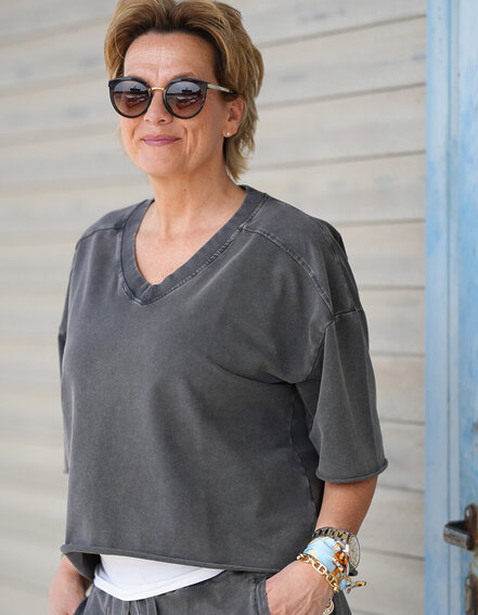 JUUL&BELLE - Kurzarmshirt mit V-Ausschnitt "EVA" (JB06)