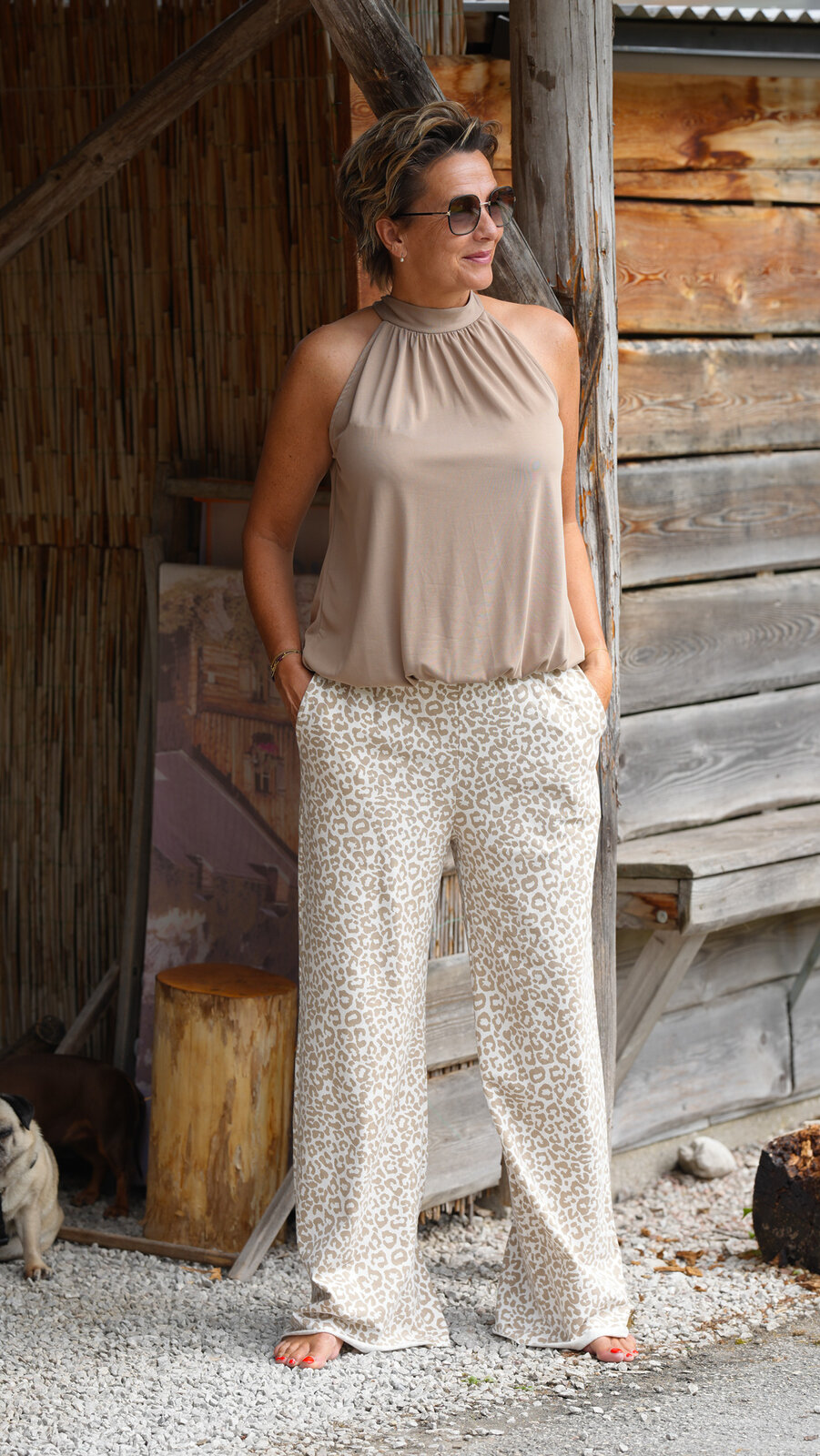 Bequeme Leo Hose leo (H52) /Neckholder Top taupe (BA50)