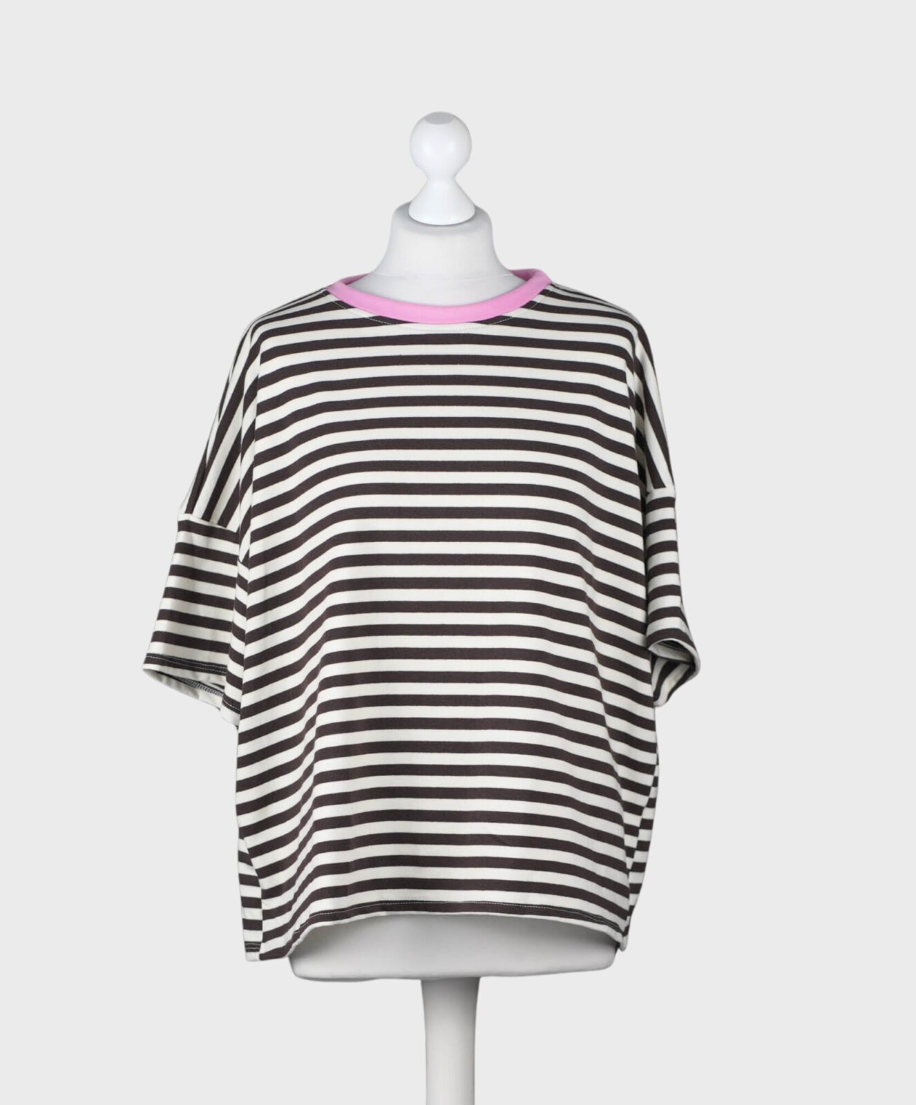 Lässiger Kurzarm Sweater creme/schokobraun (GW83)