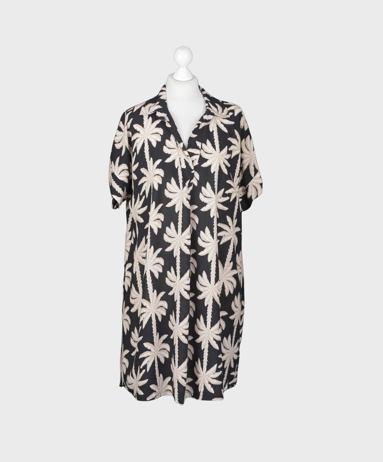 Zauberhaftes Tunika Kleid schwarz/beige (GW67)