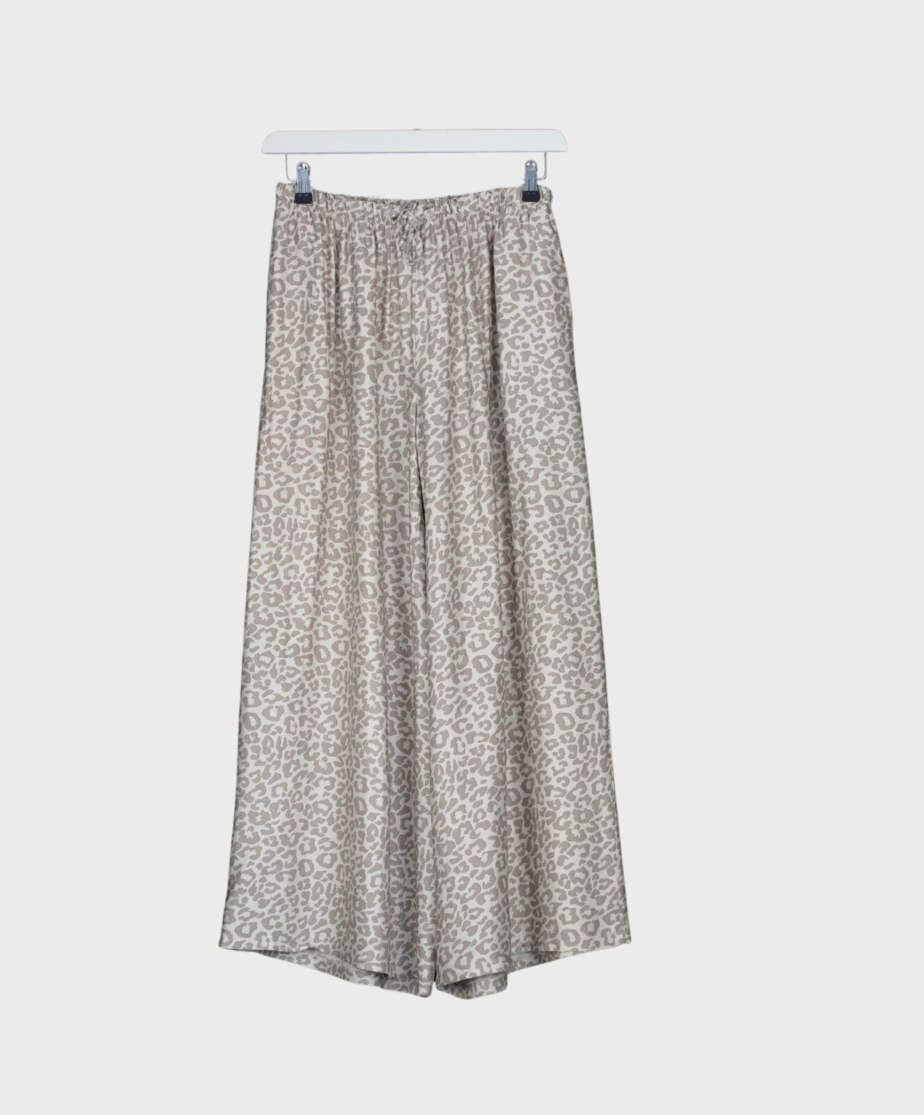 Edle Leohose mit Seide leo/creme (H58)